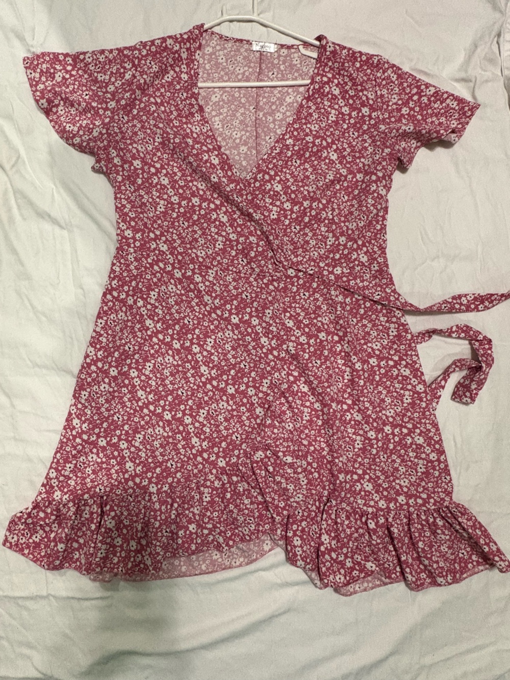 Naggoo Pink & White Ditsy Floral Short Sleeve Wrap Mini Dress Size Large